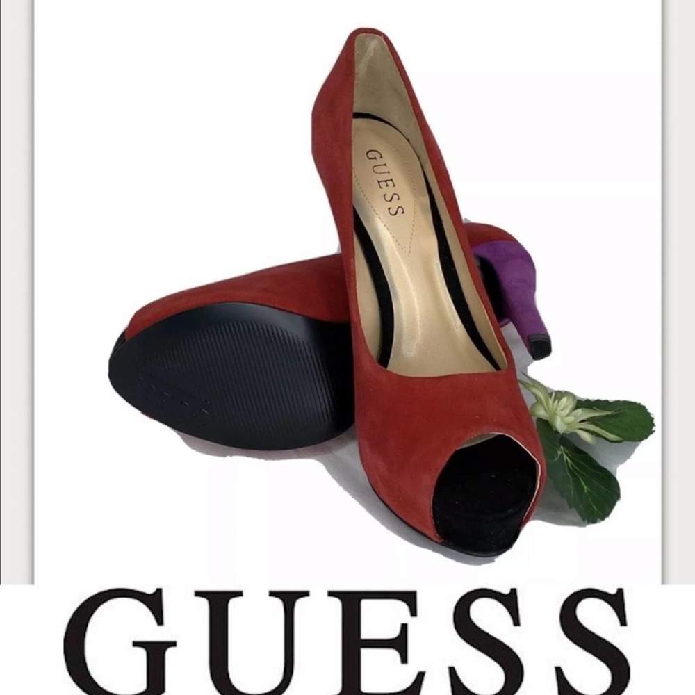 GUESS  CLASSY SUEDE OPEN TOE RED /PURPLE SUEDE 4” HEELS PEEP TOE 7.5